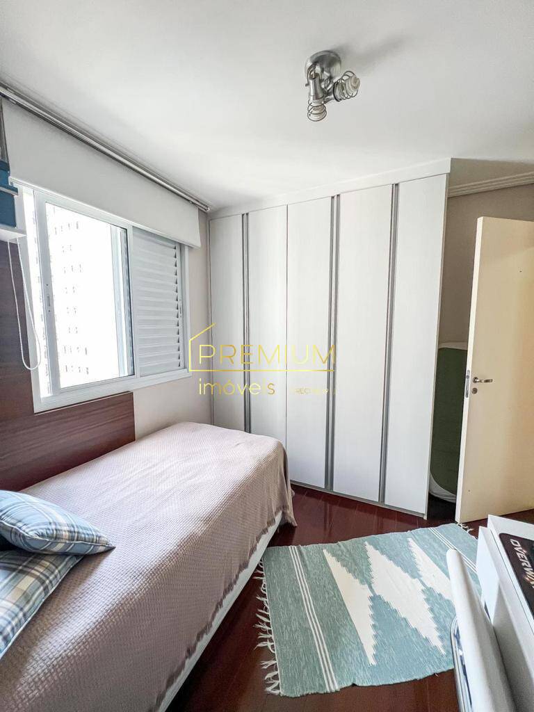 Apartamento à venda com 3 quartos, 131m² - Foto 13