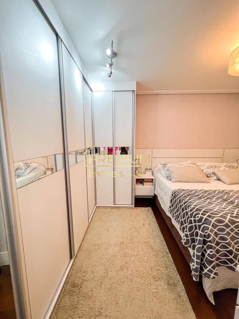 Apartamento à venda com 3 quartos, 131m² - Foto 19