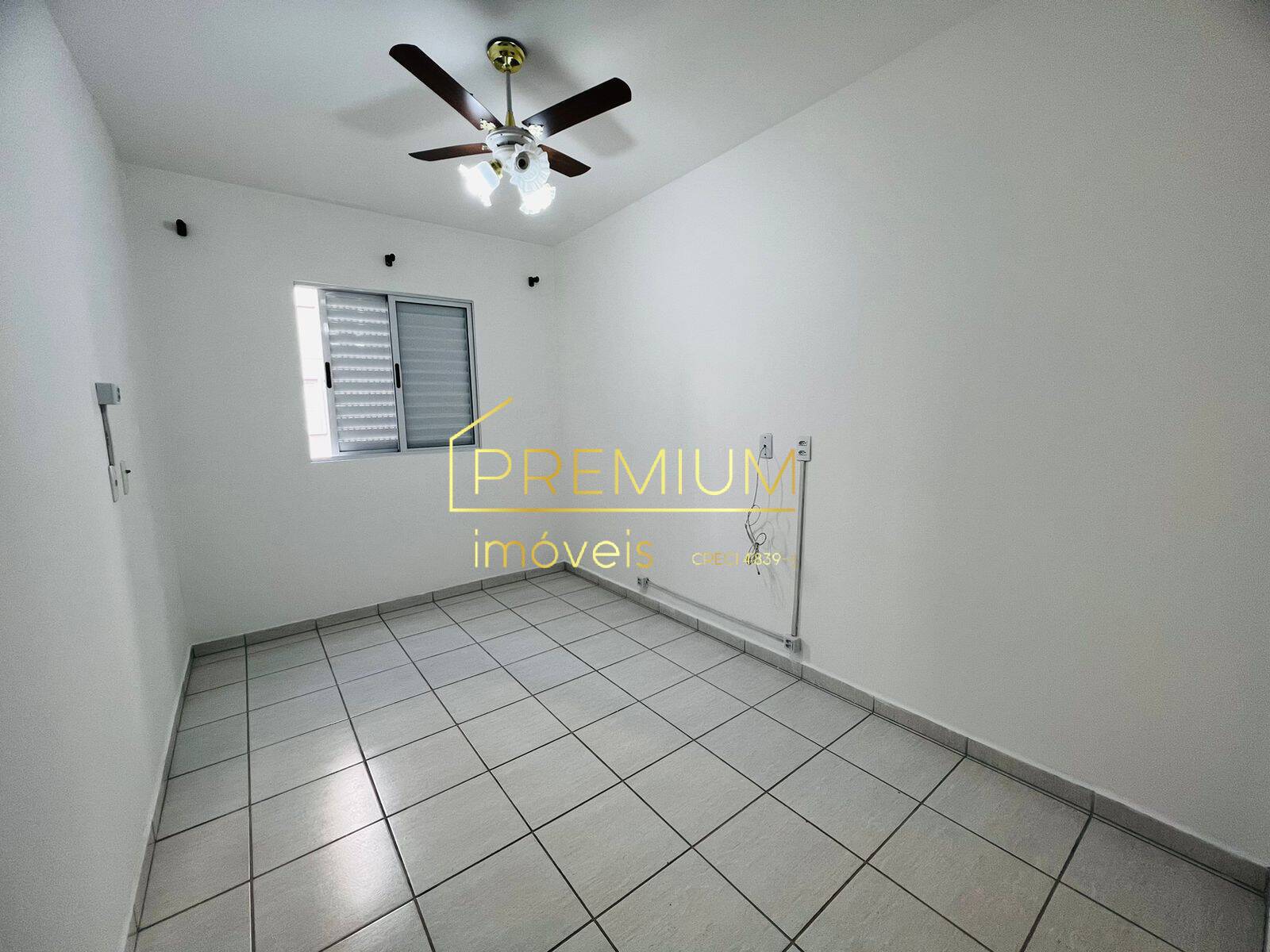 Apartamento para alugar com 2 quartos, 60m² - Foto 5