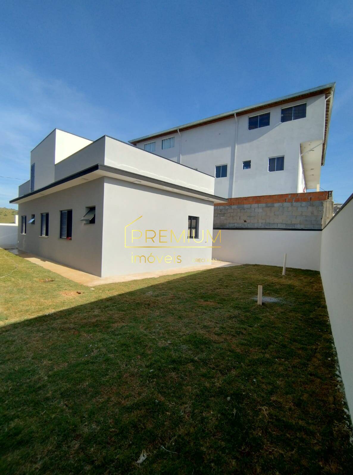 Casa à venda com 3 quartos, 86m² - Foto 7